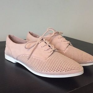 Kelly and Katie Blush Malindi Oxford